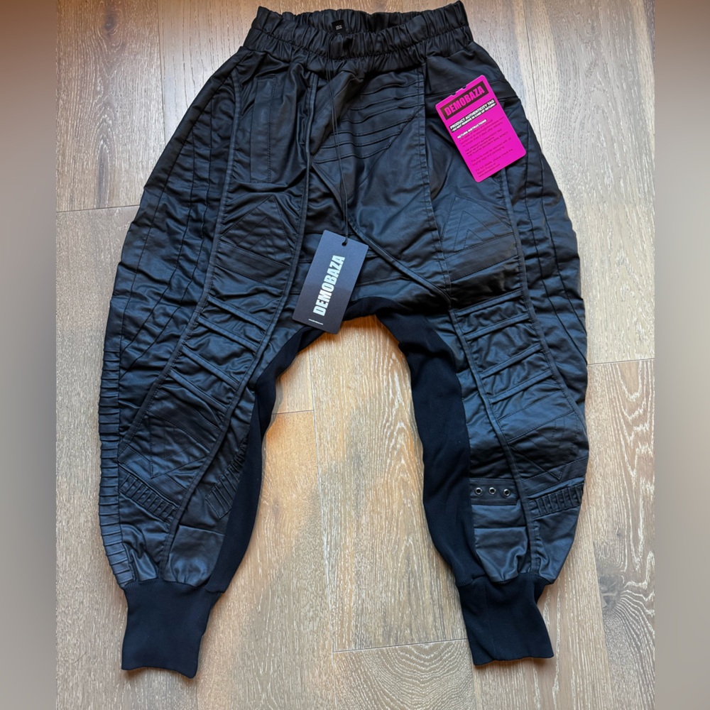 DEMOBAZA | JEANS WAY BEYOND  LIMITED EDITION Large NWT - Picture 6 of 8